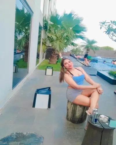 Escort Dharni